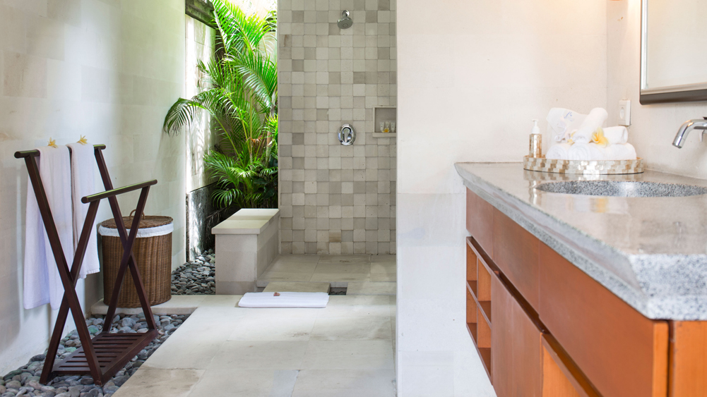 Villa Bayu Gita Residence - Bedroom one ensuite